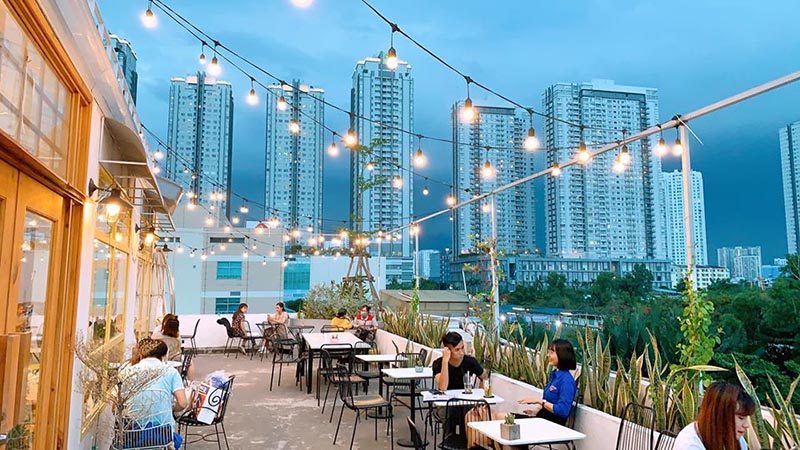 Tầng thượng tiếng Anh là gì ? Định nghĩa, 1 số từ vựng